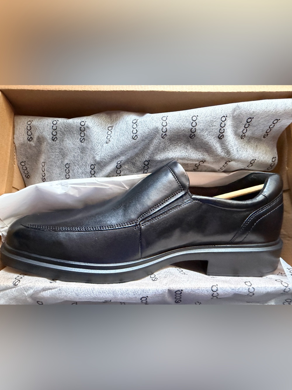 ECCO Men's Black Slip-On Leather Shoe
